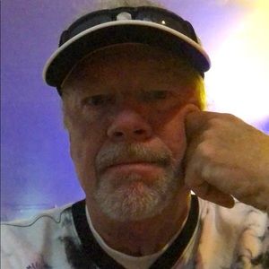 Meet your Posher, Victor